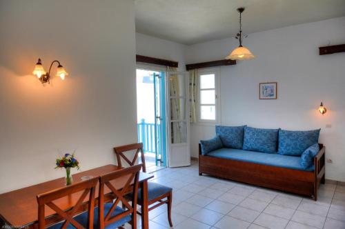 Gryspo's Hotel - image 7