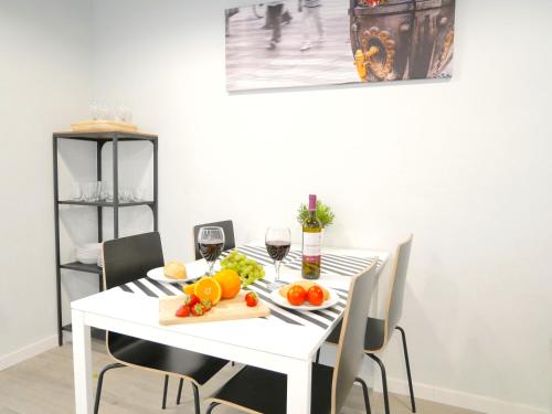 Stay U-nique Apartments Llobregat - image 13