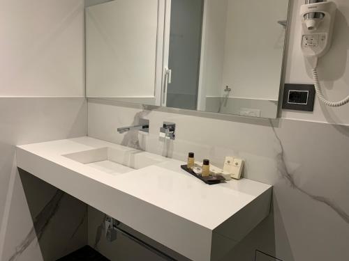 Thalya Luxury Rooms - image 4