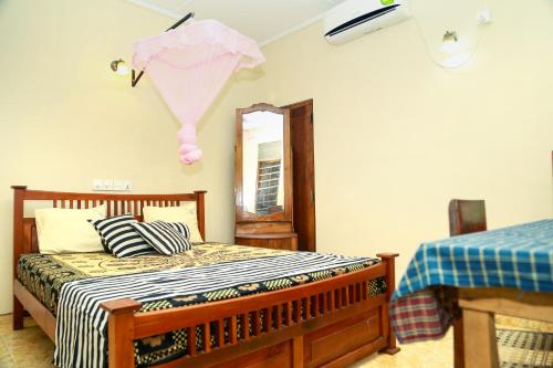 1 queen bed