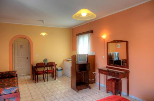 Gryspo's Hotel - image 5