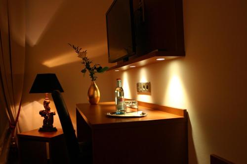 Hotel Kleine Festung Germersheim 6.4km von Schwegenheim entfernt