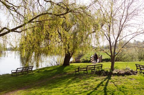Riverside Hotel by Greene King Inns - image 7