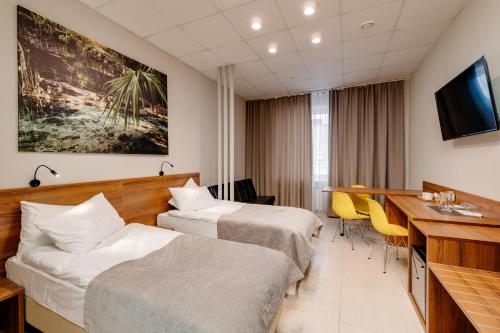 Hotel Viktoria - main image