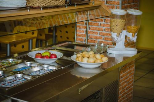 อาหารและเครื่องดื่ม, Hotel Zobor in นิตรา