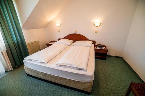 Guesthouse Leski Dvor - image 13