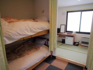 Room #41759010