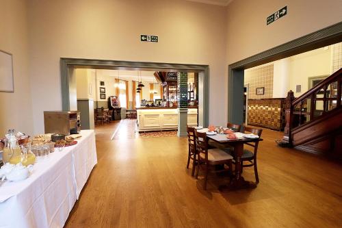 Ресторан, The Bridge Inn Hotel in Болтон