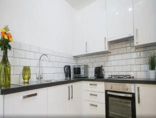 Andora Apartments - image 12