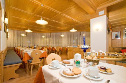 Albergo Antelao 4