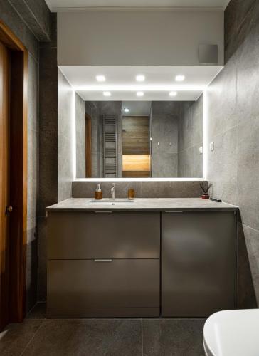 Urban chic 2bdrm aptmt close to the city centre