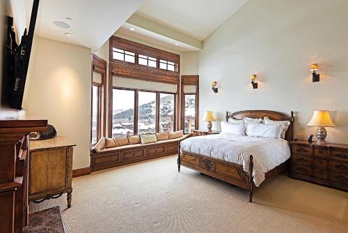Vintage Mountain Townhome 21 by Casago - image 2