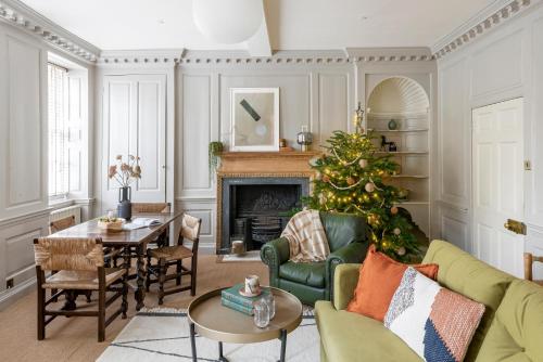Superior Stays Rosewell House - Bath City Centre