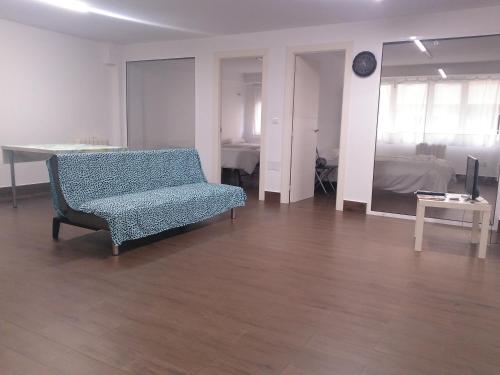  Apartamento familiar Torrelavega, Ferienwohnung in Torrelavega