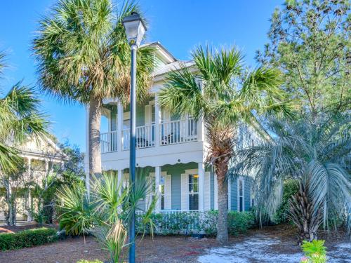 Sea Chalet~ Have a perfect vacation at this inviting 3BR/3BA beach house! - image 8