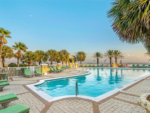 Lil' Bit of Sunshine~ Truly inviting 3BR/2 1/2BA beach house! - image 4