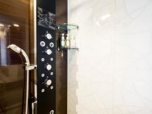 Room #77499619 image 3