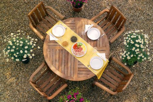 Strandhotel Alte Donau - image 3