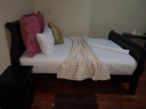 Helpful lodge – Cape Town, CO