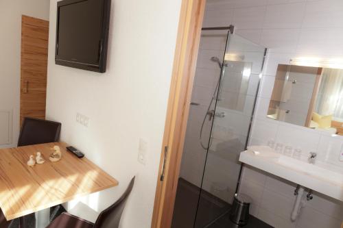 Hotel Garni Gletschertor - image 2