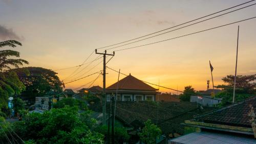 Cakra House - Tap to explore photos
