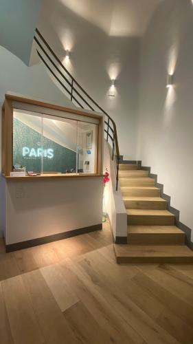 Hostal Paris - image 6