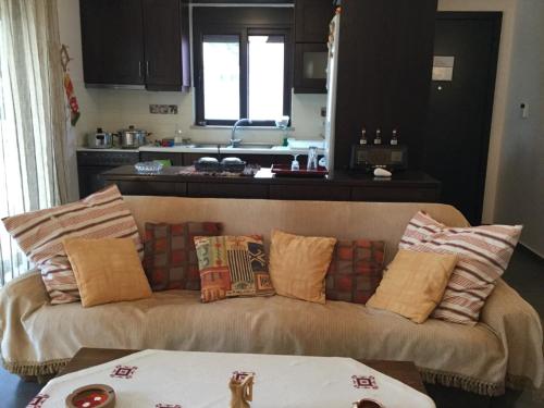  GIKAS APARTMENT in Kiveri