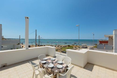  Appartamento Orizzonte by BarbarHouse, Pension in Porto Cesareo