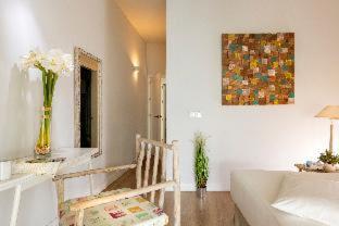 Suites Sevilla Plaza - image 4
