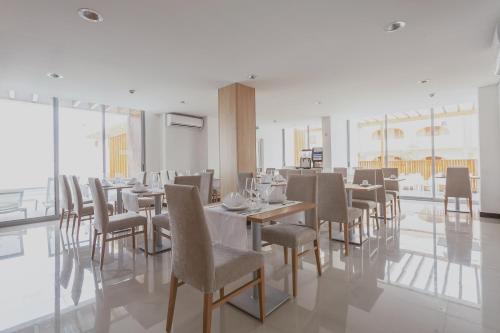 Restaurant, Hotel Da Luz in Santa Maria