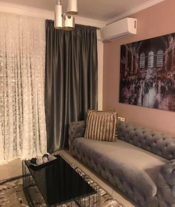  LUXURY inart apartment with free gym & massage in Ioannina