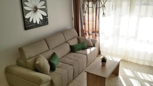  APARTAMENTO VILLA DE ROTA - VISTA MAR, 135m2, Terraza, SAT TV y más in Rota
