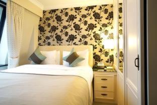 Mayfair House - image 13