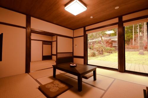 Japanese-Style Junior Suite Room with Garden View