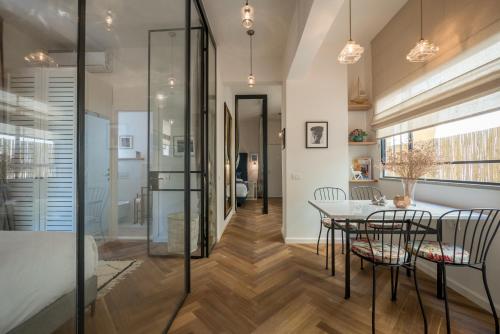 Two-Bedroom Apartment image 5