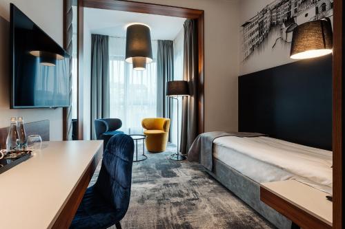 Garden Square Hotel - image 10