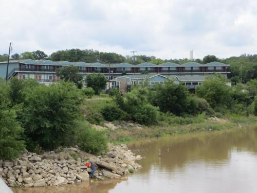 Flagship Inn - image 12