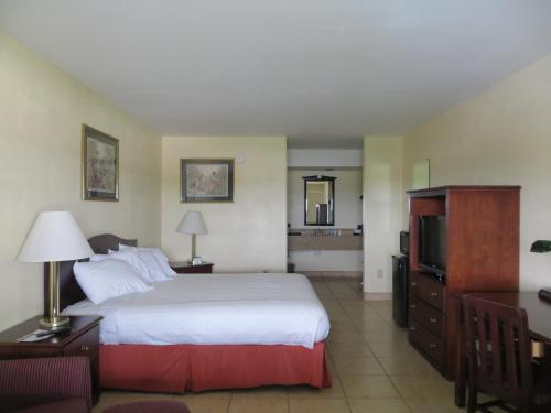 2 double beds