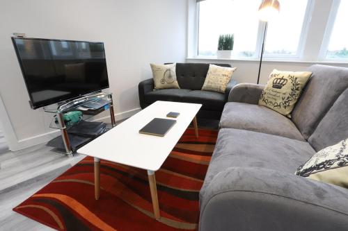 Birmingham NECAirport Interchange shortstay homebase