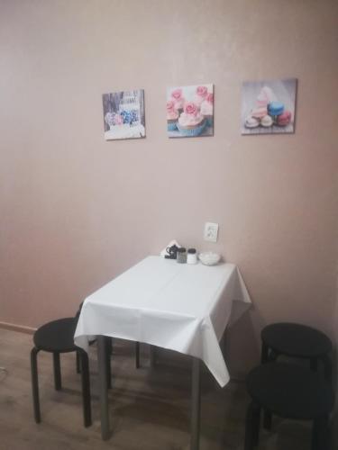 Bondareva Street Apartment - image 8
