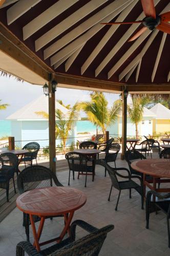 Restaurant, Paradise Bay Bahamas in Steventon