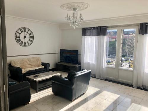 Grand appartement de standing "Rêve du Soir" de 170 m2 350 m de la gare 1