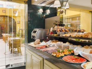H10 Corregidor Boutique Hotel, Севилья (фото 8)