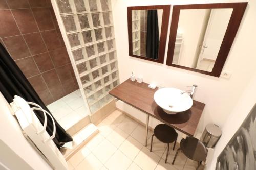 One-Bedroom Apartment (4 Adults) image 10