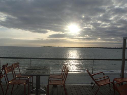 Les Sables Blancs - image 12