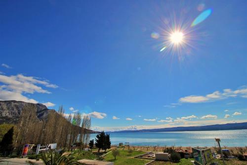 Beach, Apartments Slado in Duce