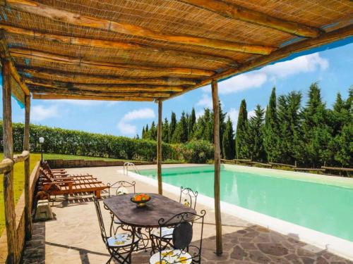  Holiday Home Al Vento by Interhome in Pomarance