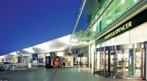 Shops, Holiday Home Hot Tub & Sauna in Talbot and Branksome Woods