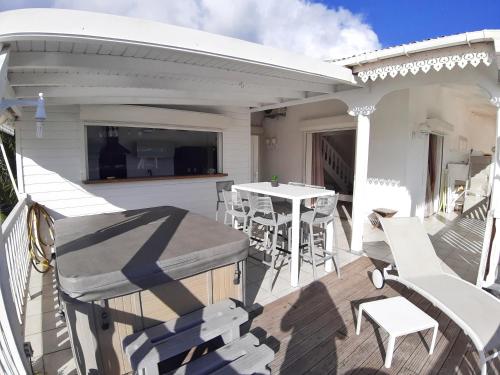 Vue Mer - DUPLEX F4 Marina du Gosier in Baimbridge