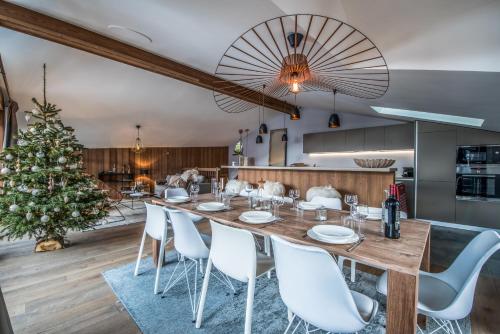 Courchevel-Chalet neuf au Praz by Locationlacannecy gîte à louer La Tania